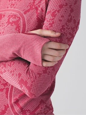 Lululemon Swiftly Tech Long Sleeve Crew Heathered Cranberry